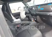 2021 Jeep WRANGLER фото