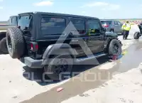 2021 Jeep WRANGLER фото
