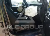 2021 Jeep WRANGLER фото