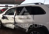 2021 Jeep CHEROKEE фото