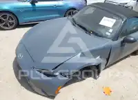 2021 Mazda MX-5 photo