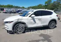 2021 Mazda CX-5 photo