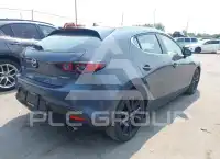2021 Mazda 3 photo