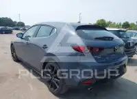 2021 Mazda 3 photo