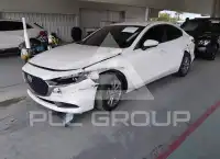 2021 Mazda 3 photo