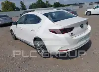 2021 Mazda 3 photo
