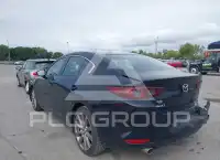 2021 Mazda 3 photo