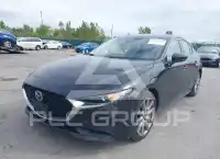 2021 Mazda 3 photo