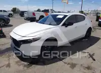 2021 Mazda 3 photo