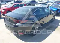 2021 Mazda 3 photo