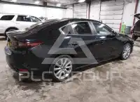 2021 Mazda 3 photo