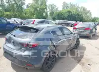 2021 Mazda 3 photo