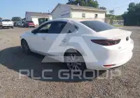 2021 Mazda 3 photo