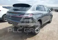 2021 Lincoln NAUTILUS photo