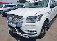 2021 Lincoln NAVIGATOR photo