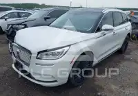 2021 Lincoln CORSAIR photo