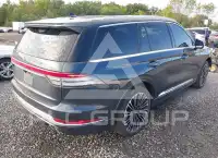2021 Lincoln AVIATOR photo