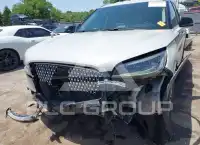 2021 Lincoln AVIATOR photo