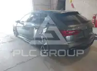 2021 Audi RS6 фото
