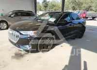 2021 Audi E-TRON фото