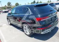 2021 Audi Q7 фото