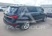 2021 Audi Q7 фото