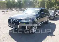 2021 Audi Q7 photo