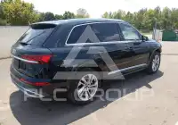 2021 Audi Q7 фото