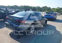 2021 Audi A4 фото