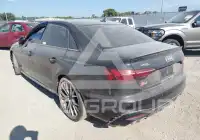 2021 Audi S4 фото