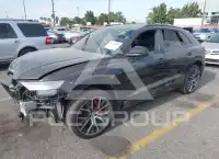 2021 Audi Q8 фото