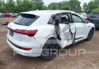 2021 Audi E-TRON фото