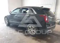 2021 Cadillac XT5 photo