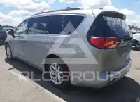 2021 Chrysler VOYAGER photo