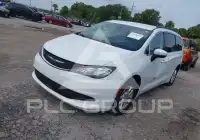 2021 Chrysler VOYAGER фото