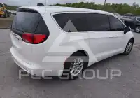 2021 Chrysler VOYAGER фото