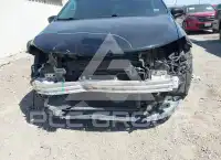 2021 Chrysler VOYAGER photo