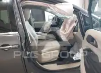 2021 Chrysler VOYAGER фото
