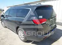 2021 Chrysler VOYAGER photo