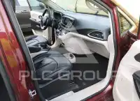 2021 Chrysler VOYAGER photo