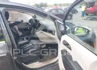 2021 Chrysler VOYAGER фото