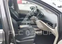 2021 Chrysler VOYAGER фото