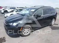 2021 Chrysler VOYAGER photo