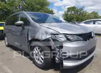 2021 Chrysler VOYAGER photo