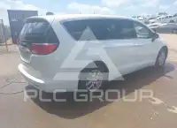 2021 Chrysler VOYAGER фото