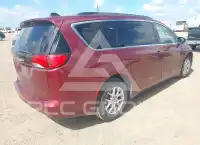 2021 Chrysler VOYAGER photo