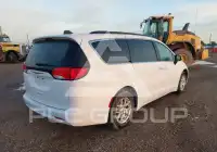 2021 Chrysler VOYAGER photo