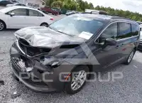 2021 Chrysler VOYAGER photo
