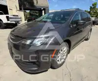 2021 Chrysler VOYAGER фото