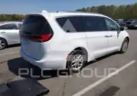 2021 Chrysler PACIFICA photo